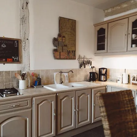 Maison Nº 20 איימט