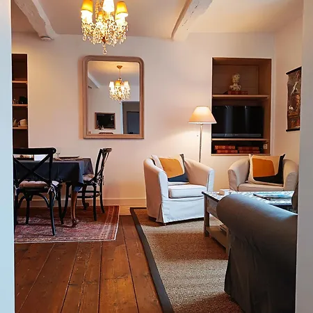 Maison Nº 20 *