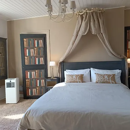 Maison Nº 20 איימט
