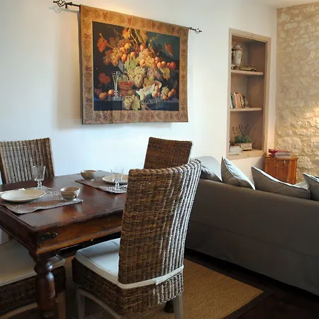 Maison Nº 20 * איימט